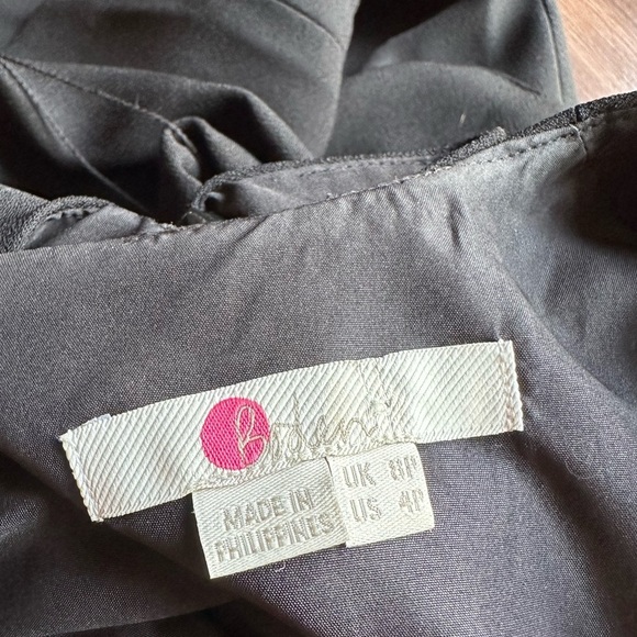 Boden Romilly Black Tie Waist V-Neck Jumpsuit black size 4P - Picture 3 of 9